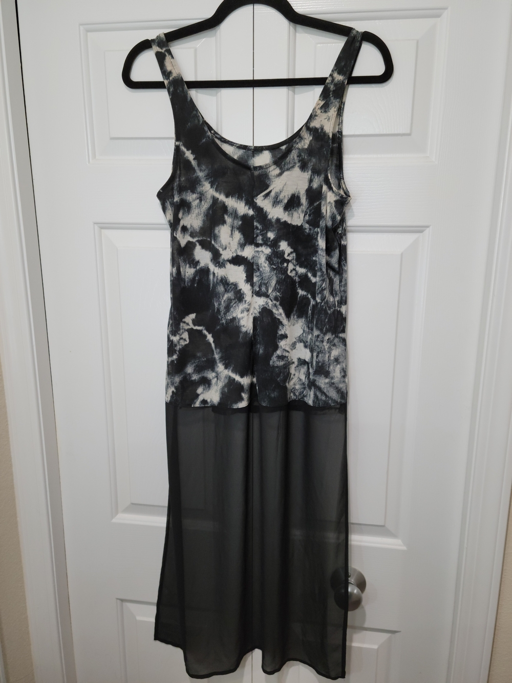 Express Black and White Tie-Dye Tank w/ Black Sheer High Low Hem - Picture 2 of 12